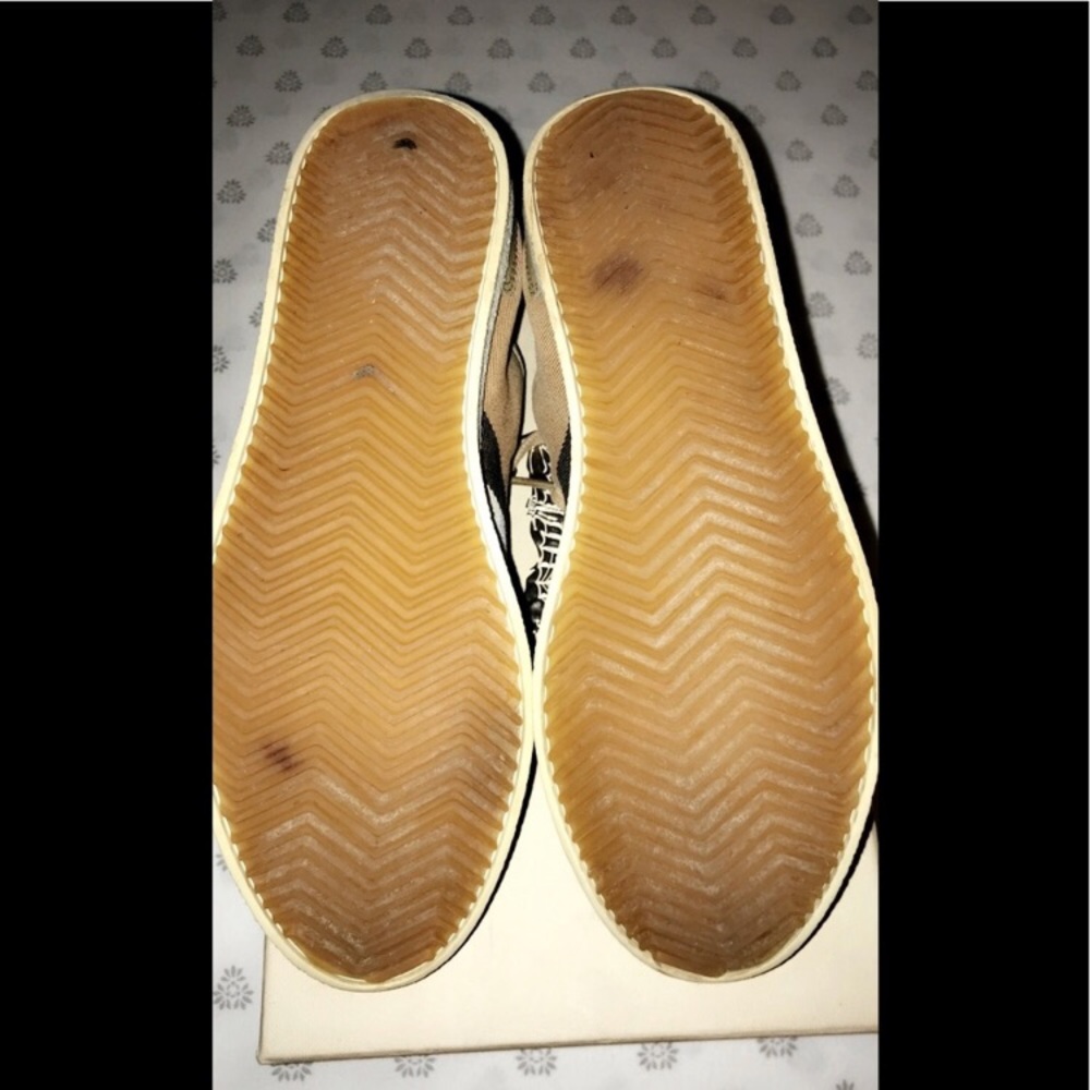 Burberry sneakers - Picture 5 of 7